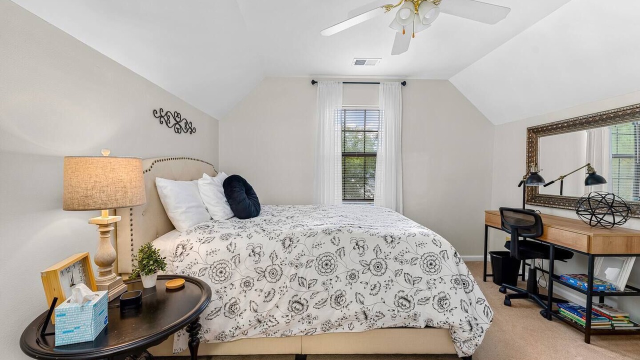 Photo of Bedroom in Tifton