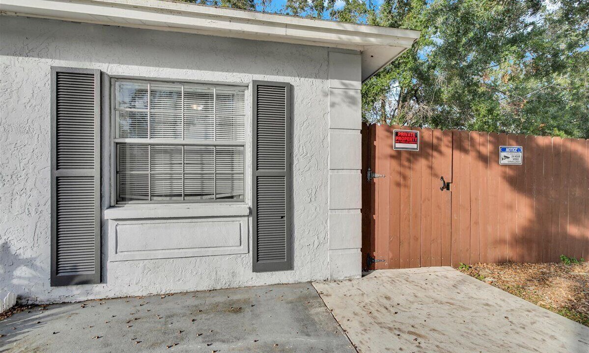 Photo of Outdoor in Carver City - Lincoln Gardens