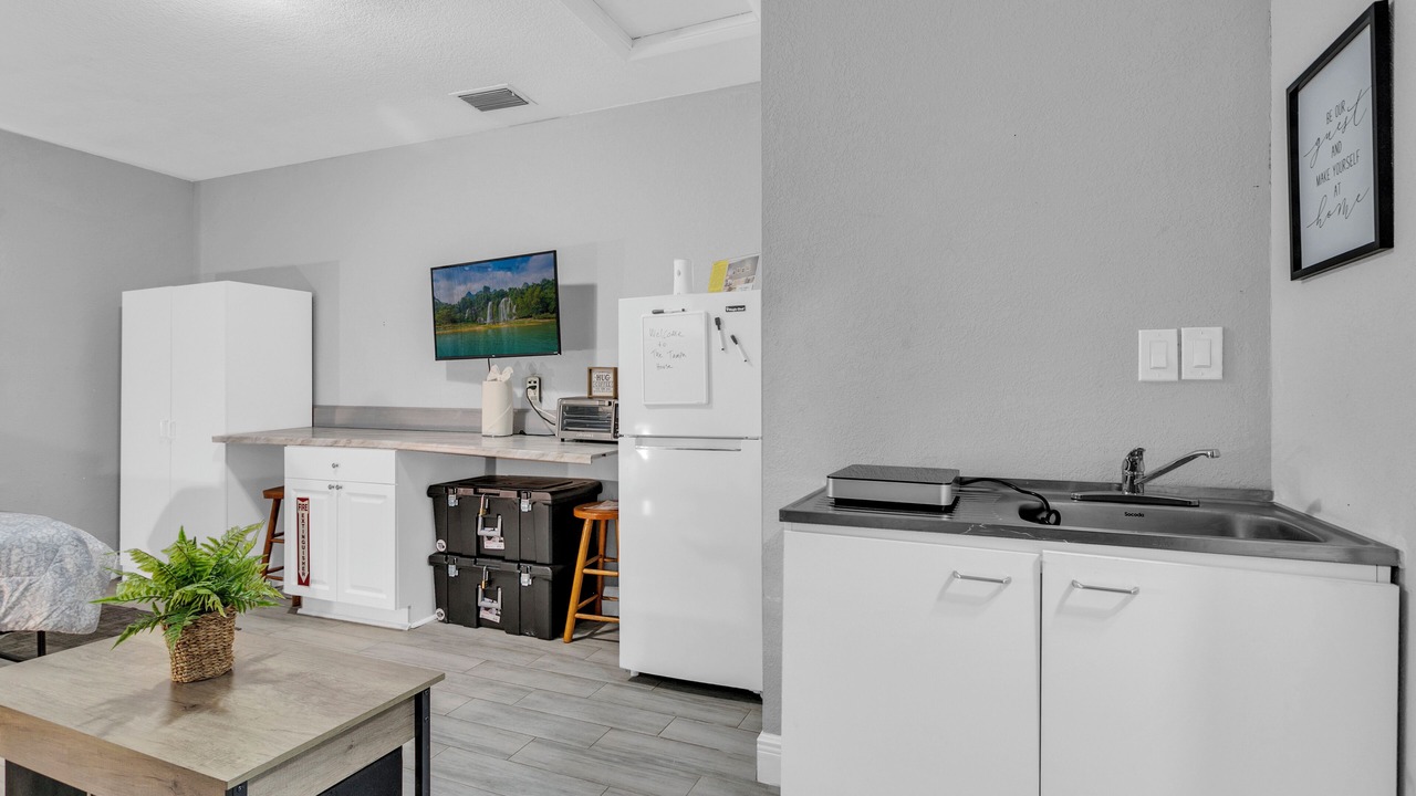 Photo of Kitchen in Carver City - Lincoln Gardens