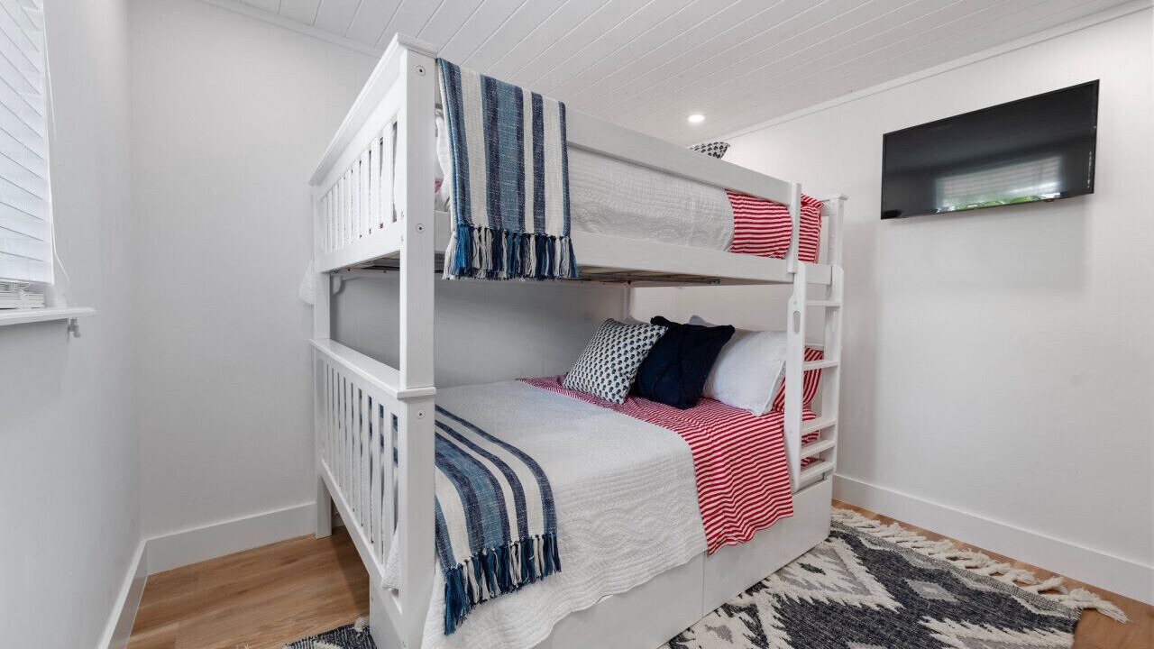 Photo of Bedroom in Cocoa Beach
