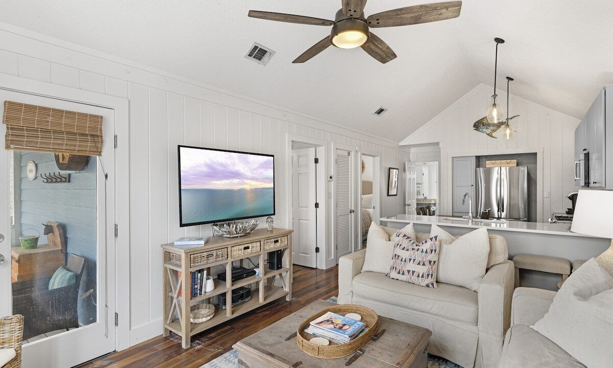 Photo of Livingroom in Grayton Beach
