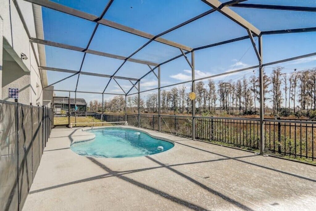 Photo of Outdoor in Davenport