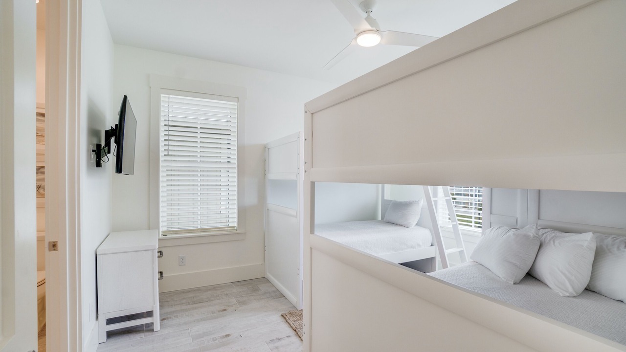 Photo of Bedroom in West Panama City Beach