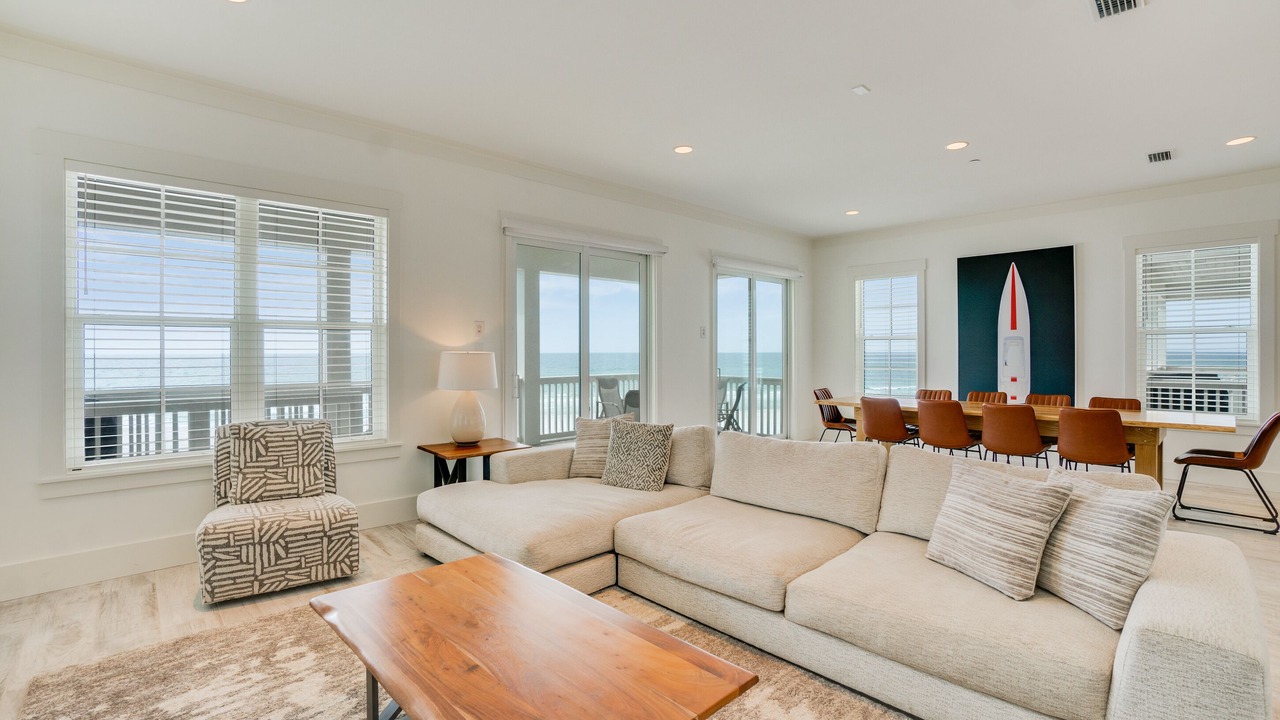 Photo of Livingroom in West Panama City Beach