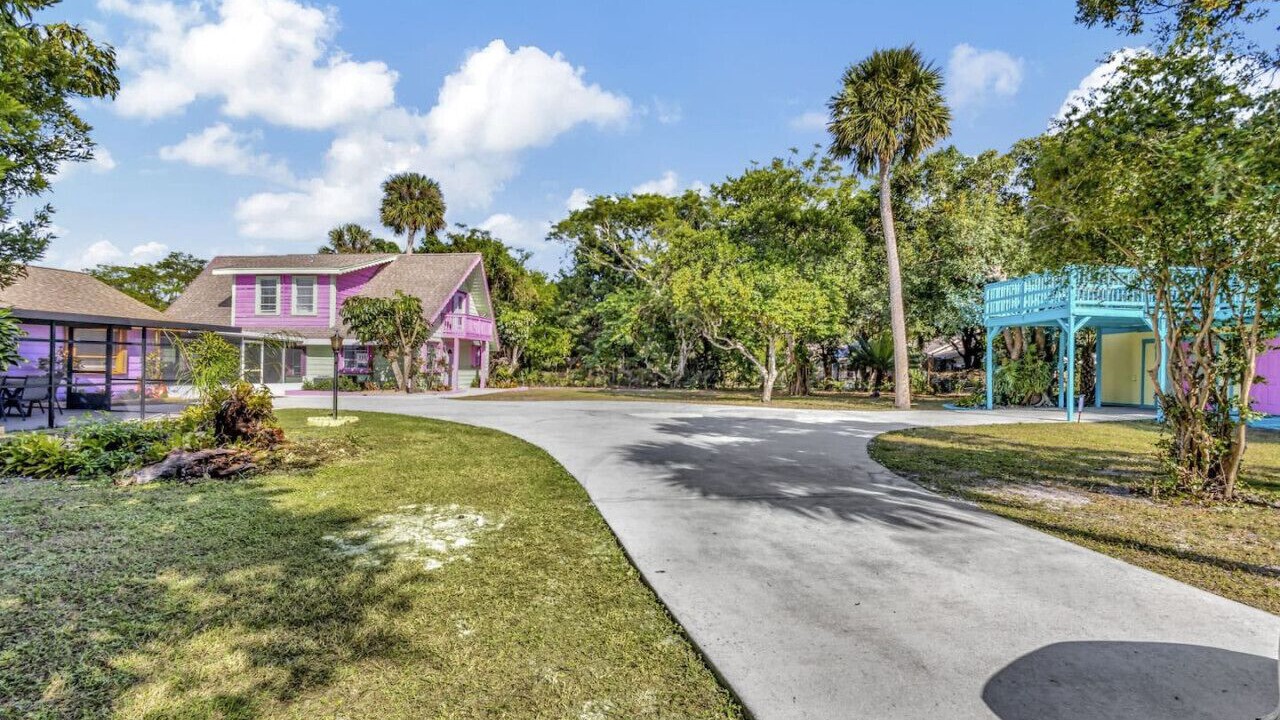 Photo of Outdoor in Indian River Estates