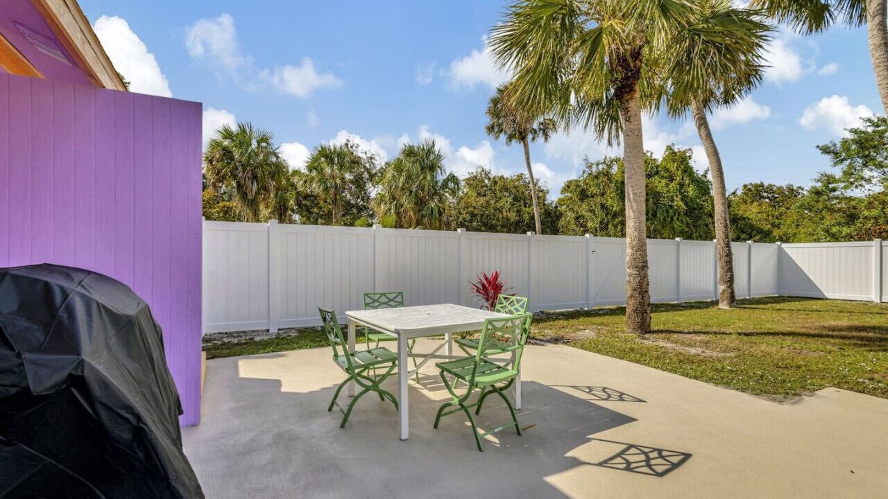 Photo of Outdoor in Indian River Estates