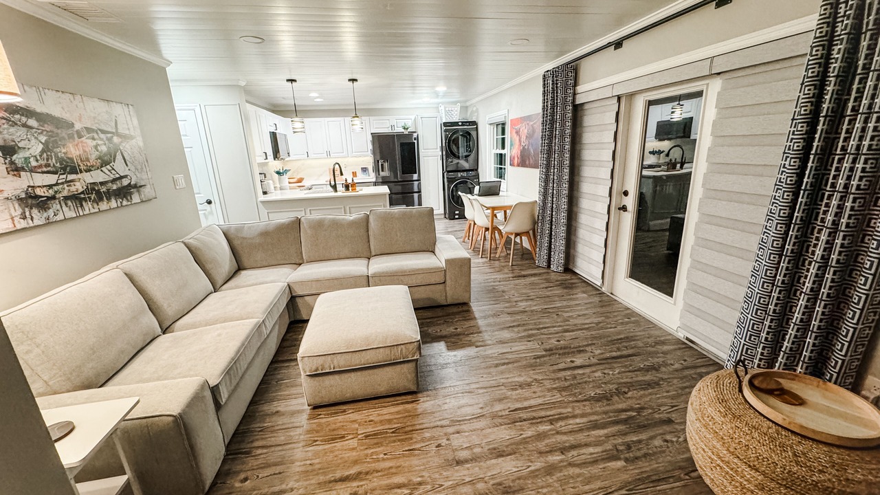 Photo of Livingroom in Coquina Key