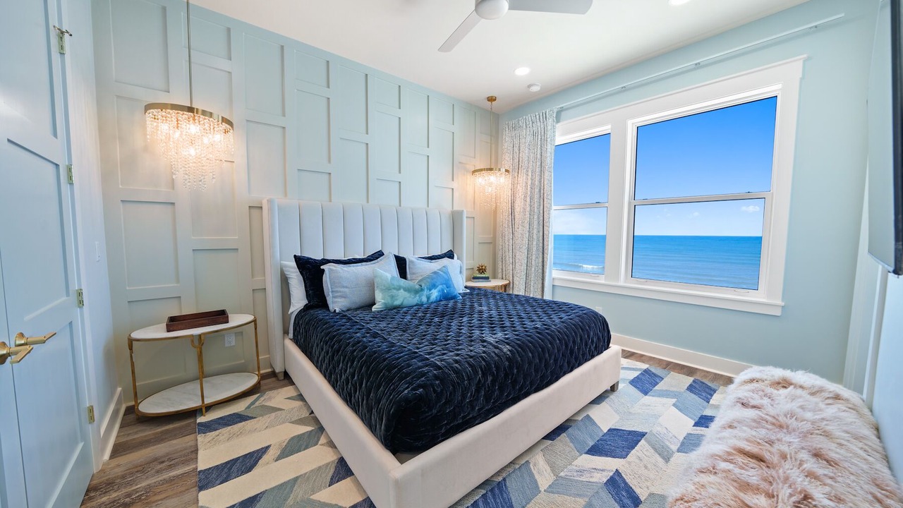Photo of Bedroom in Lower Grand Lagoon