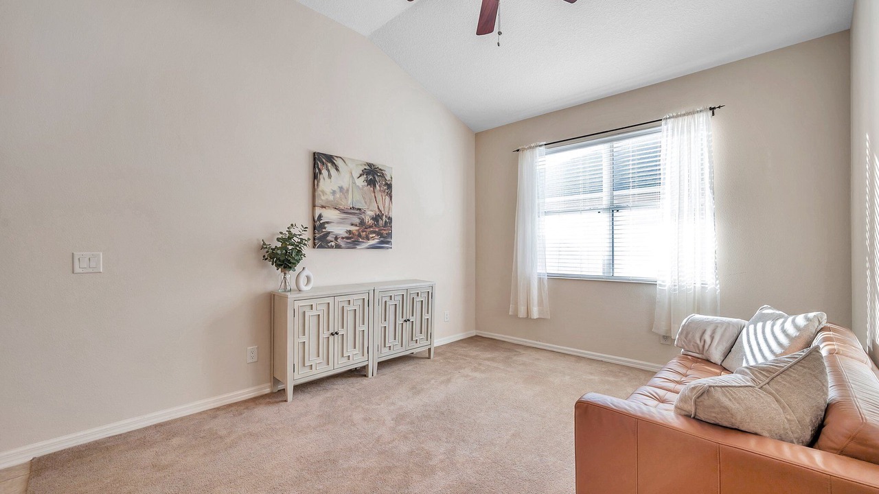 Photo of Livingroom in Ruskin