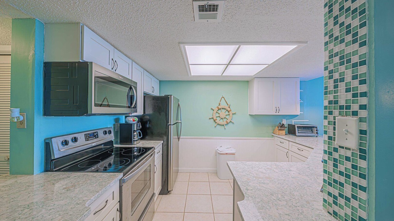 Photo of Kitchen in Ponce Inlet