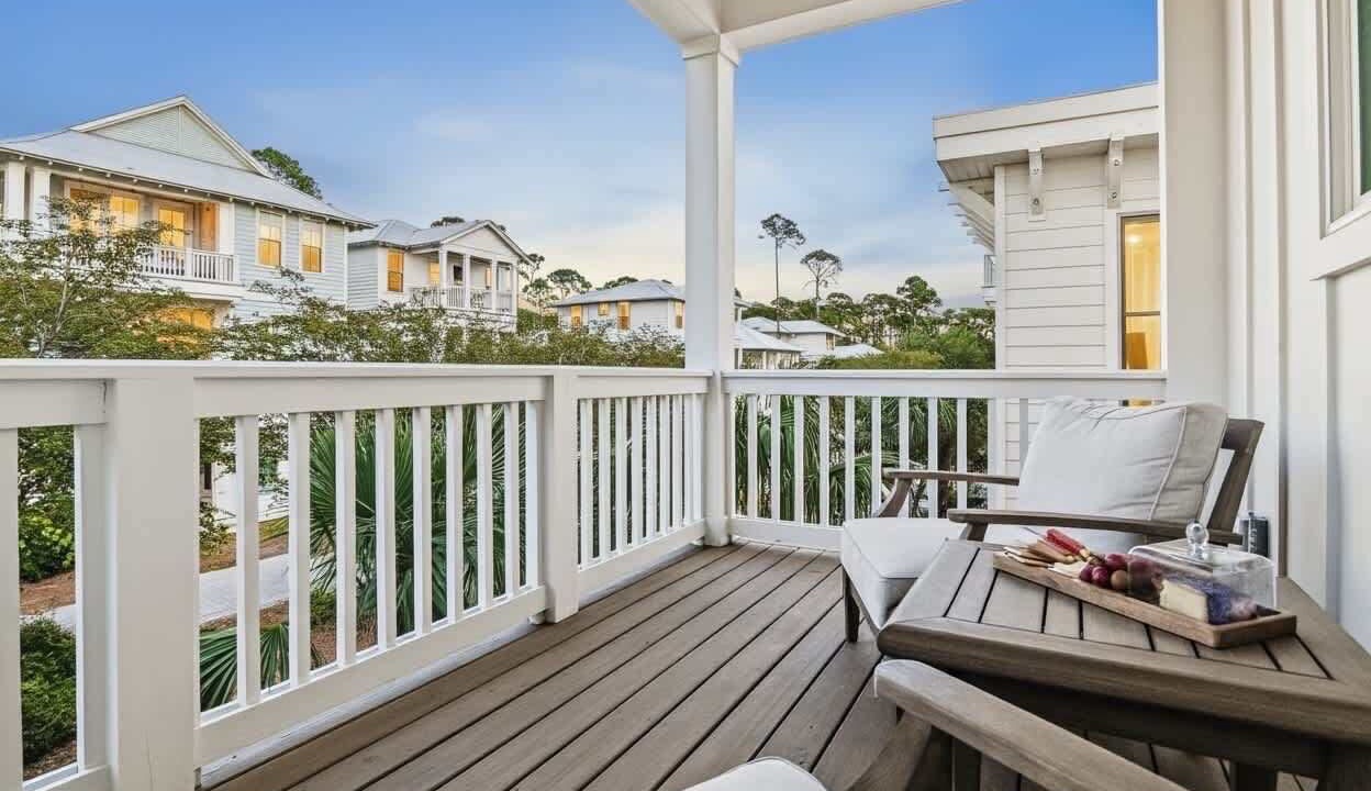Photo of Outdoor in Treetop