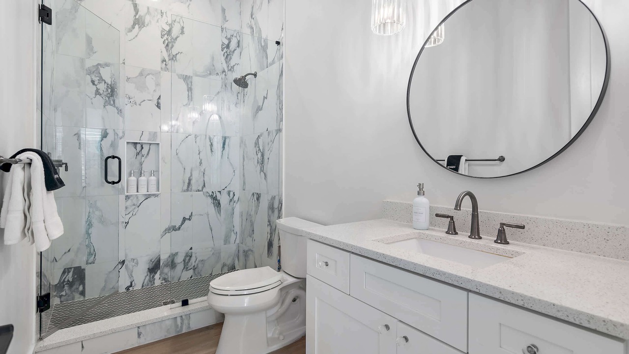 Photo of Bathroom in Treetop