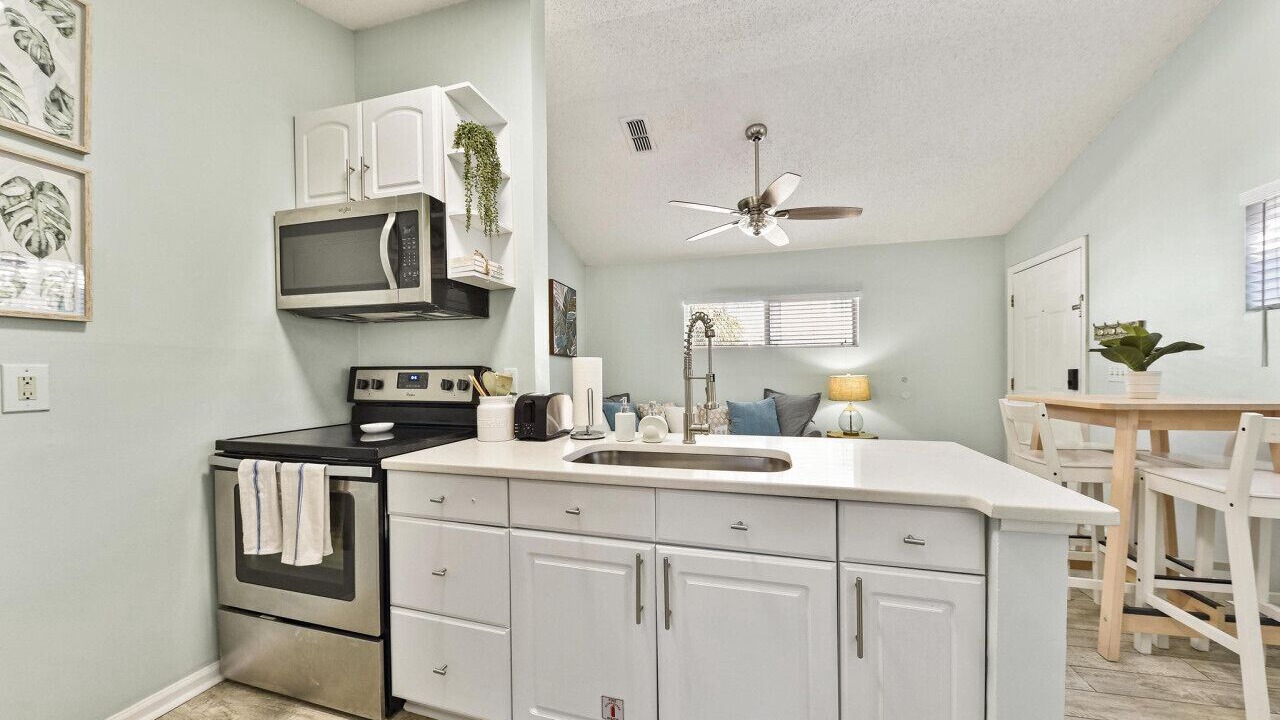 Photo of Kitchen in Jacksonville Beach
