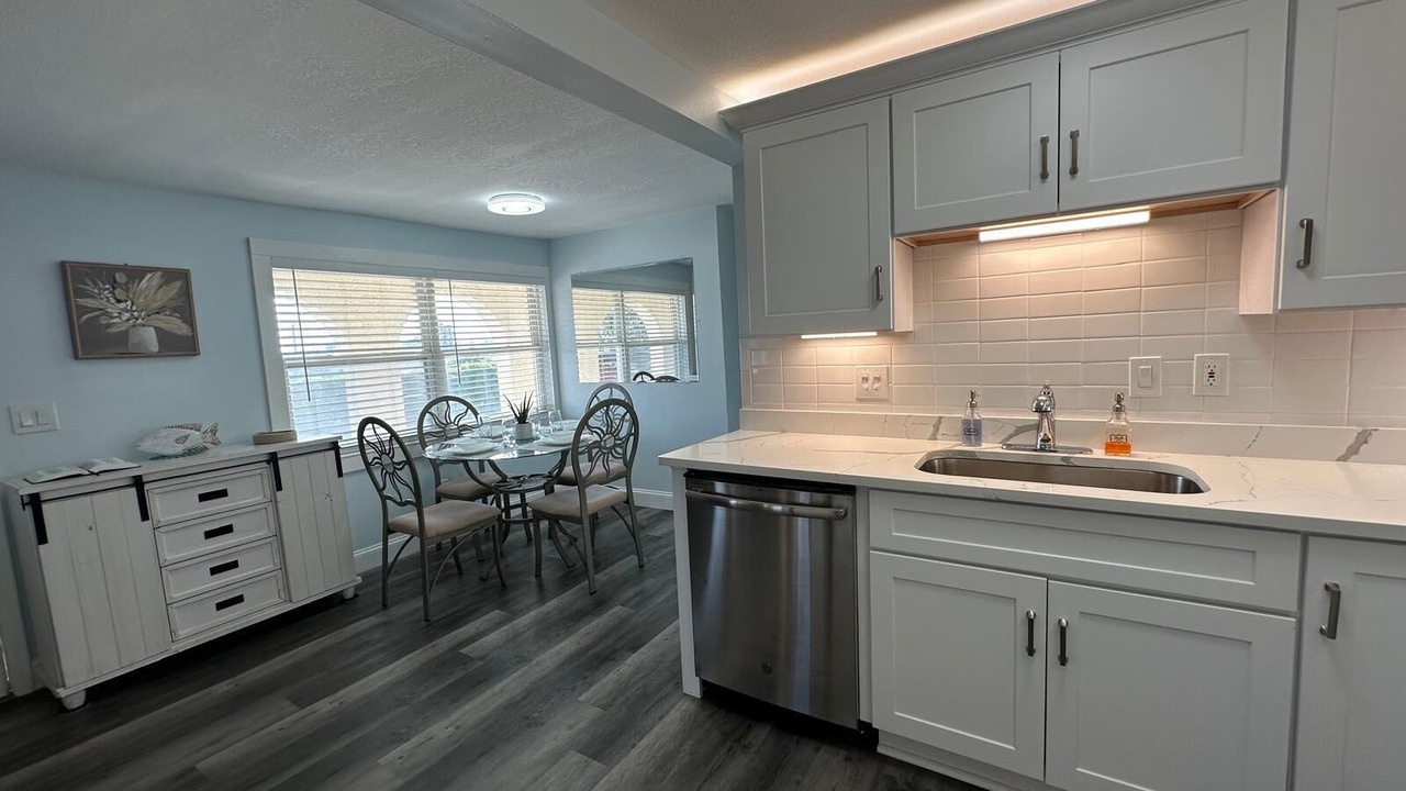 Photo of Kitchen in Crescent Beach