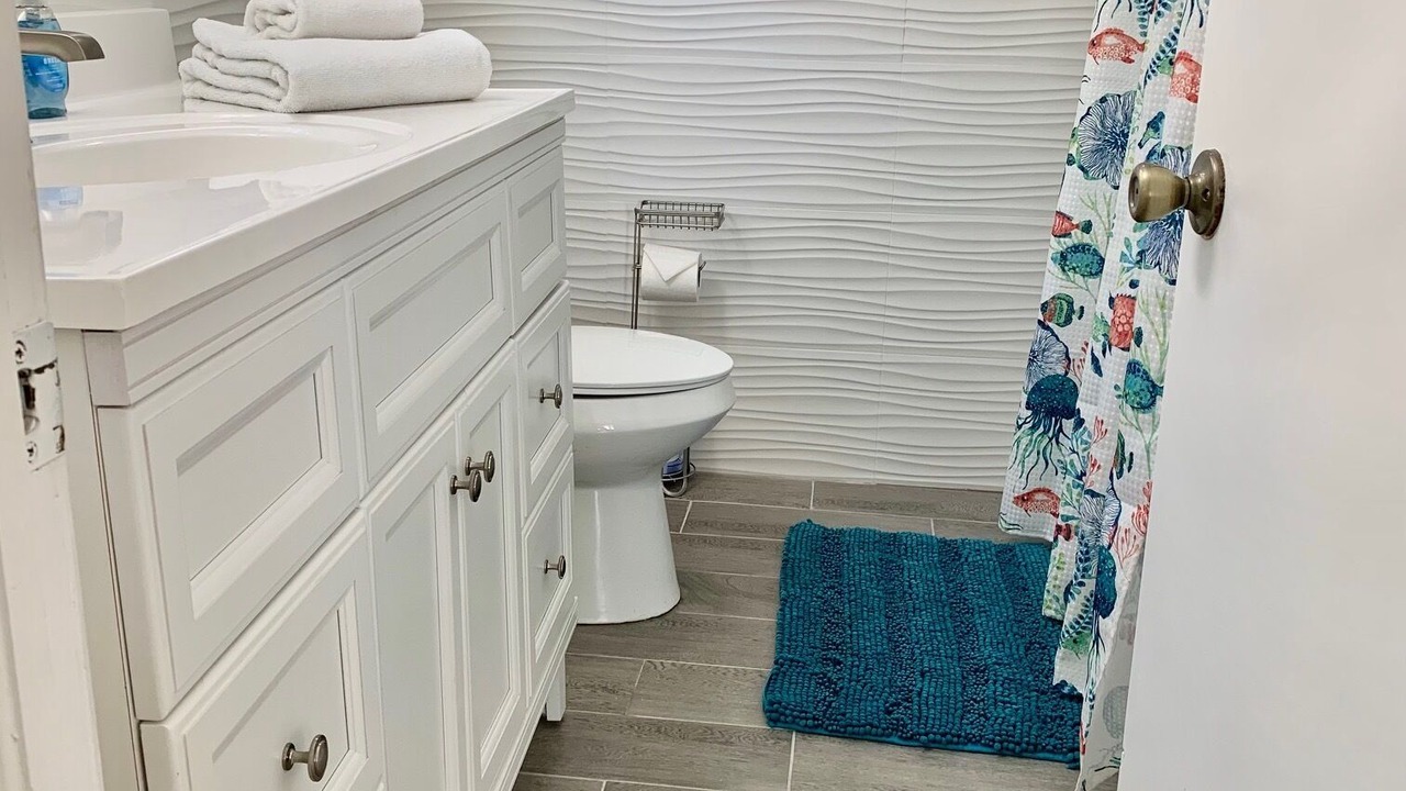 Photo of Bathroom in Crescent Beach