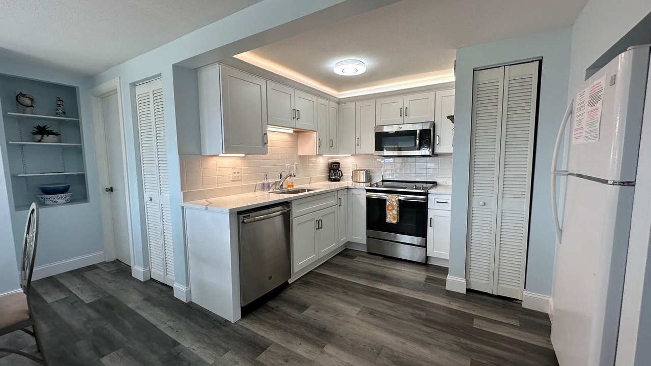 Photo of Kitchen in Crescent Beach