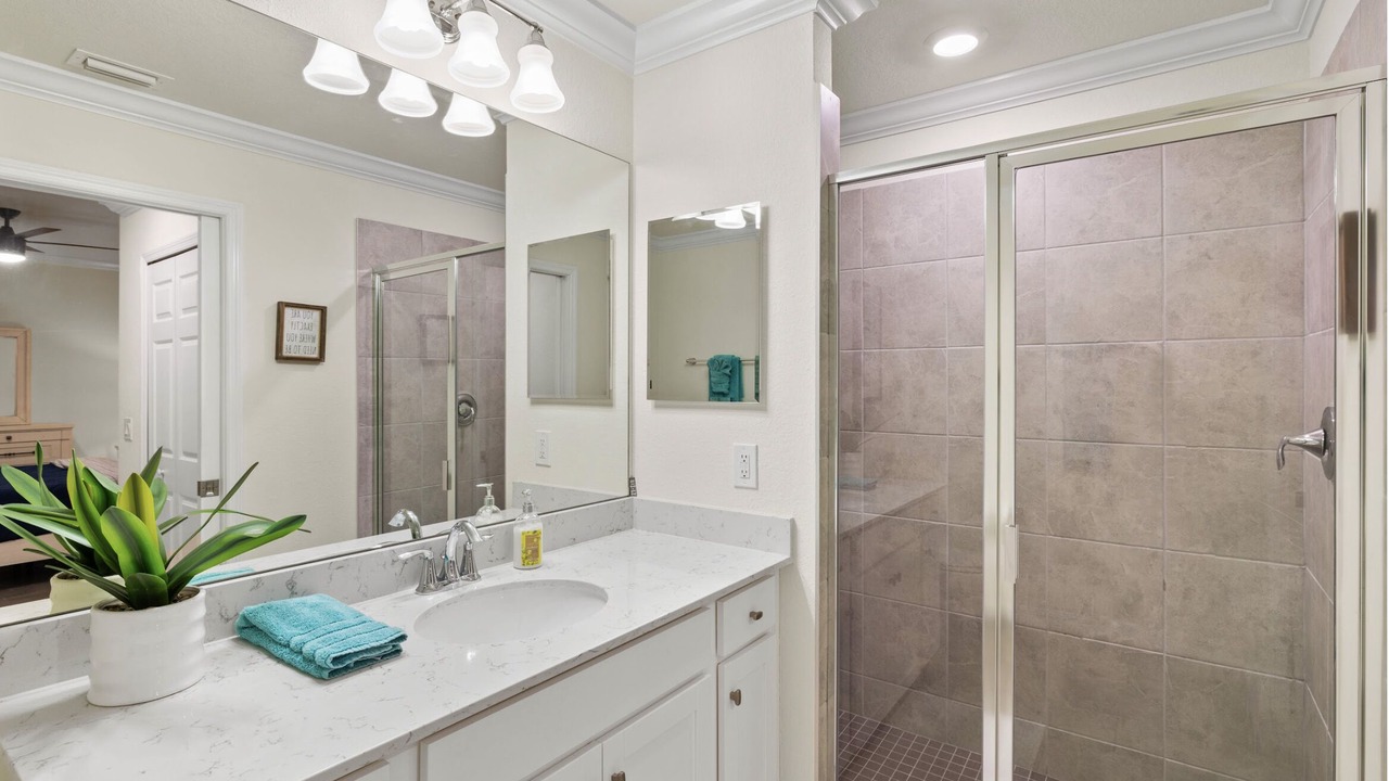 Photo of Bathroom in Lakewood Ranch