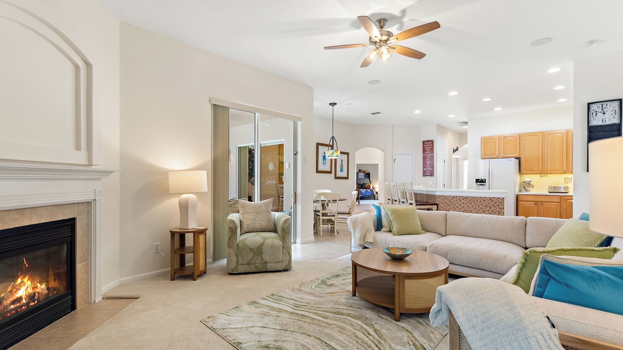 Photo of Livingroom in Highlands Reserve
