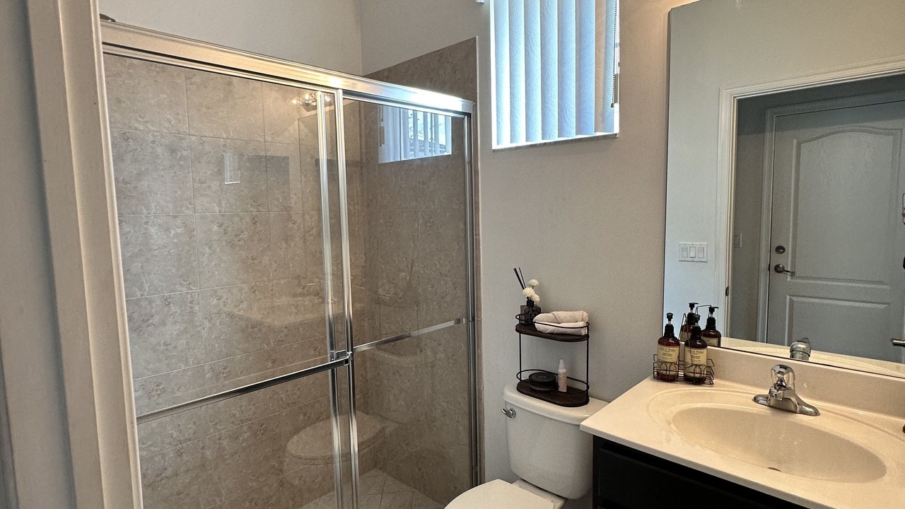 Photo of Bathroom in Hunt Club