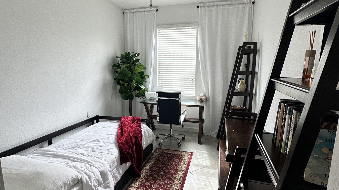 Photo of Bedroom in Hunt Club