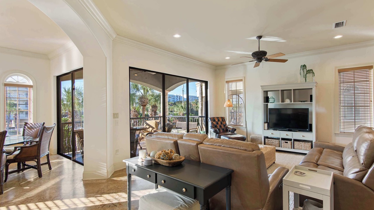Photo of Livingroom in St. Tropez