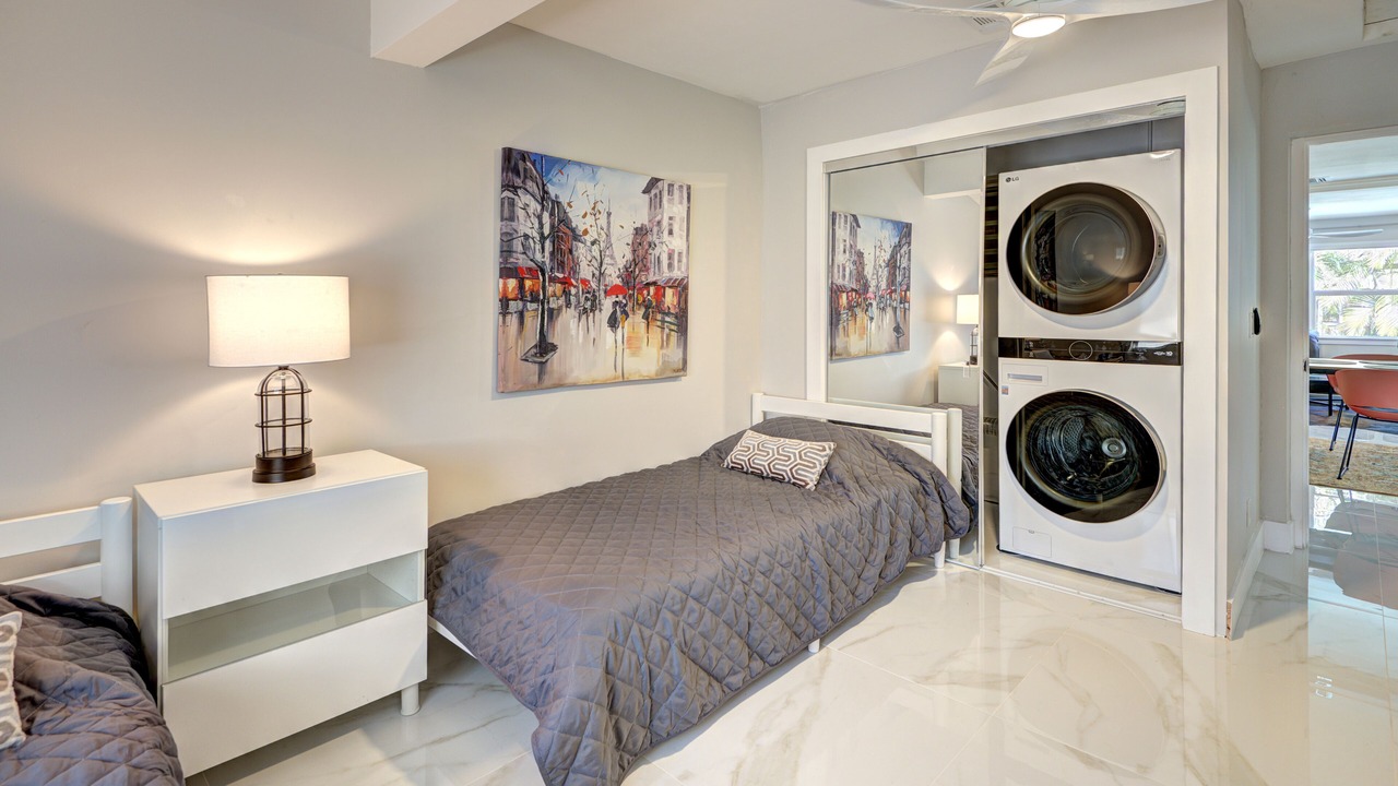 Photo of Bedroom in Deerfield Beach