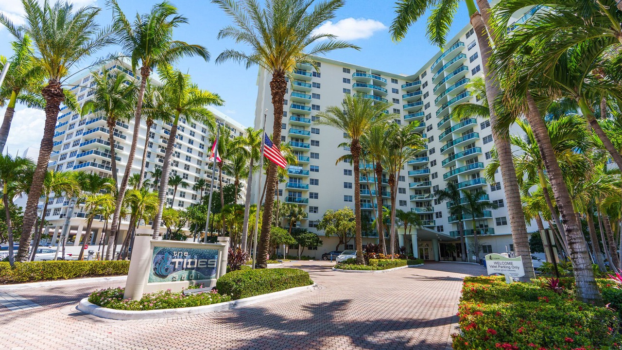 Photo of Outdoor in Hollywood South Central Beach