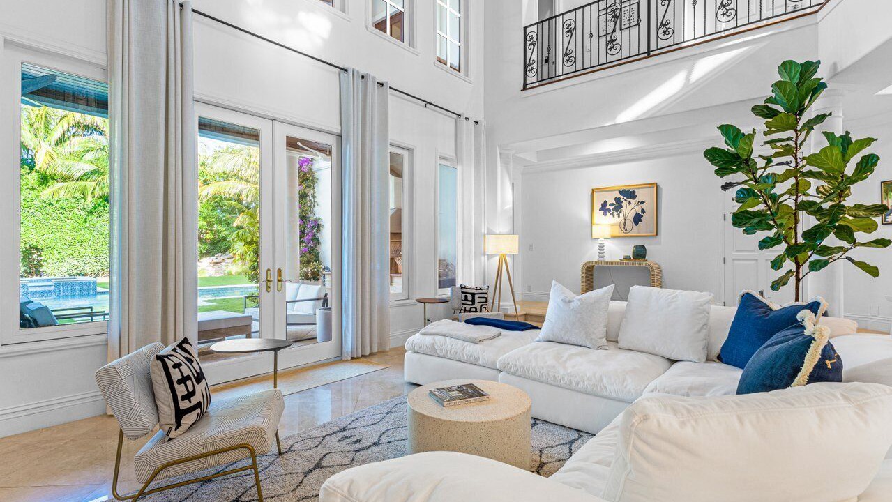 Photo of Livingroom in Hypoluxo Island
