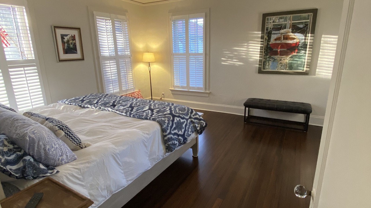 Photo of Bedroom in Downtown Historic District