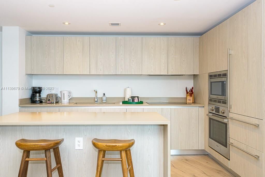 Photo of Kitchen in Hollywood South Central Beach