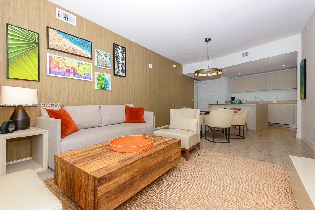 Photo of Livingroom in Hollywood South Central Beach