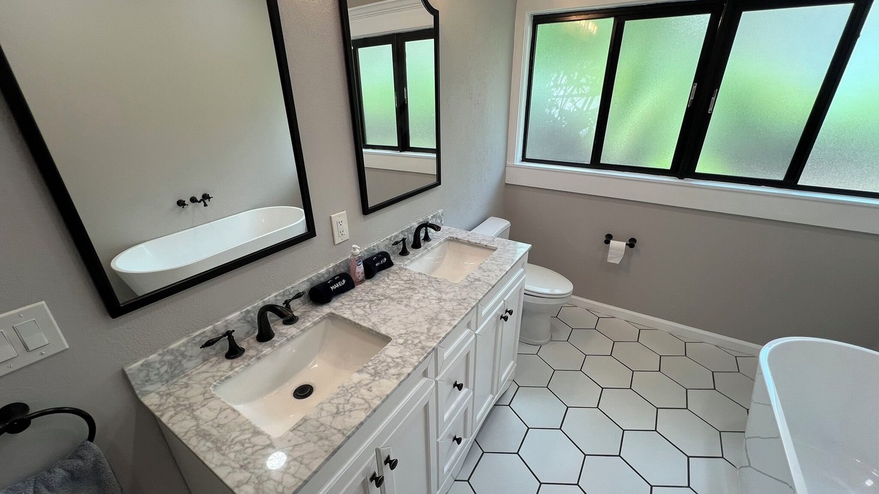 Photo of Bathroom in Tampa Heights