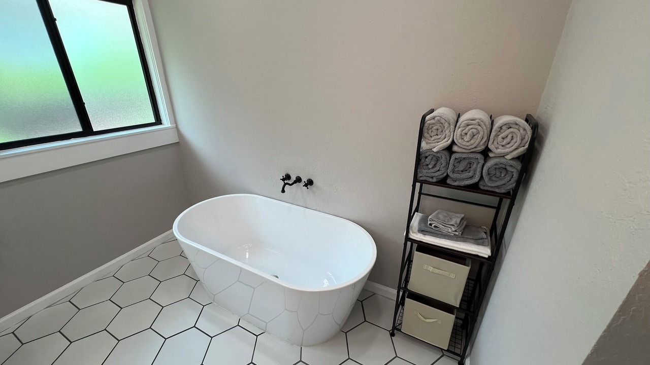 Photo of Bathroom in Tampa Heights