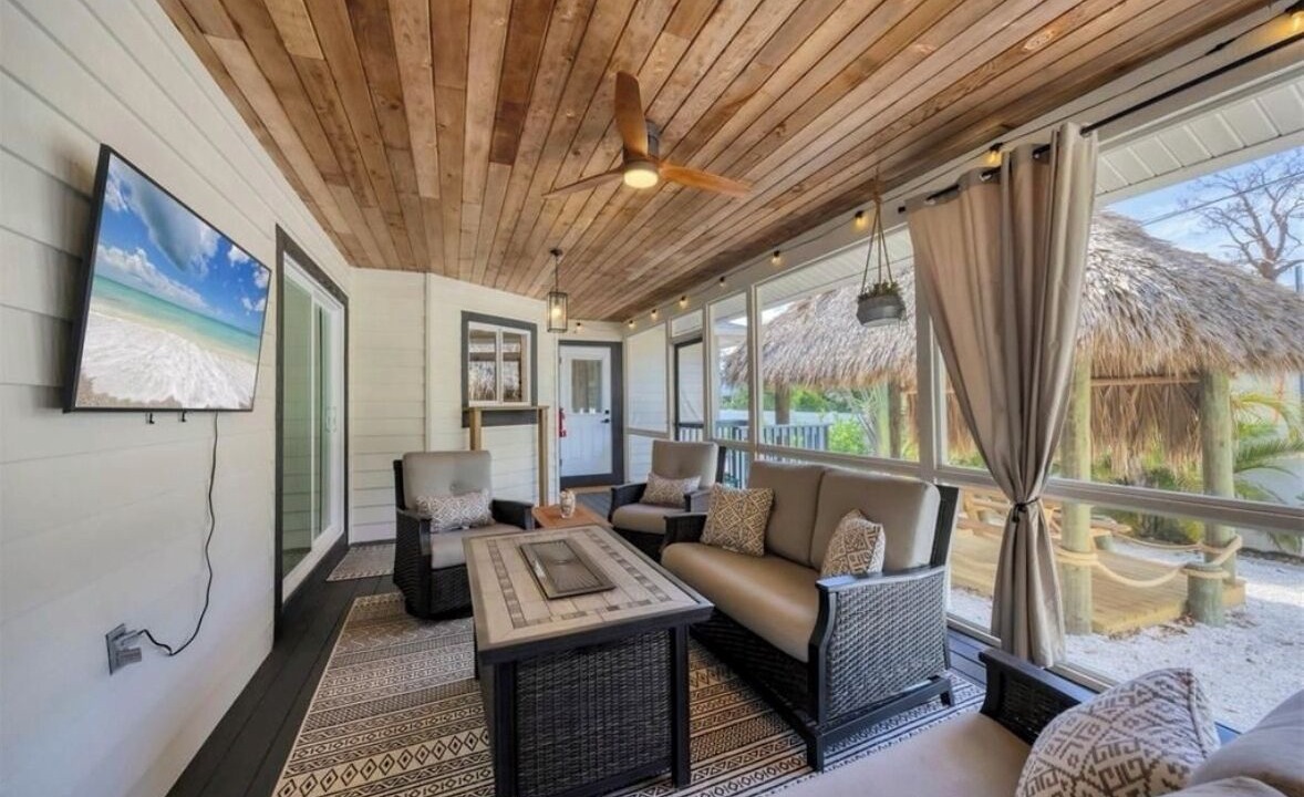 Photo of Livingroom in South Venice