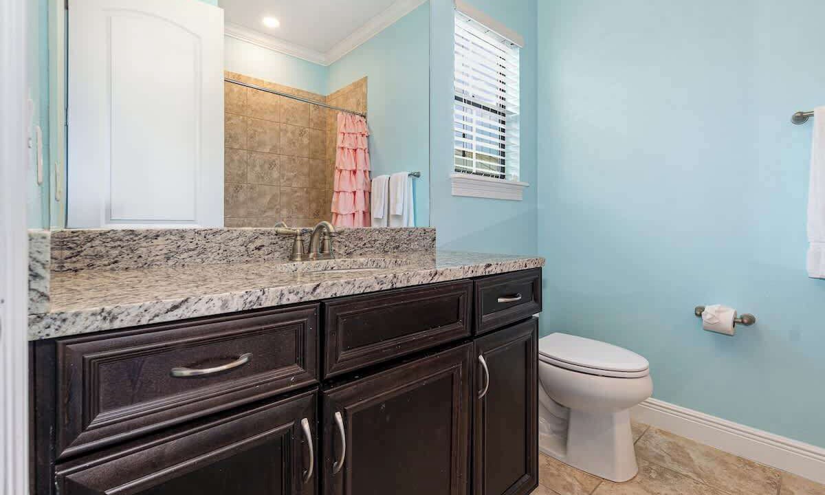 Photo of Bathroom in Reunion