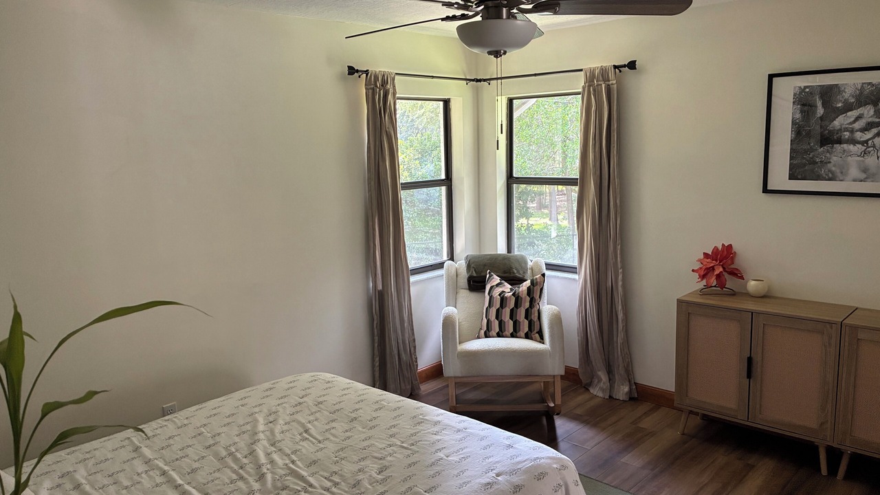 Photo of Bedroom in Dunnellon