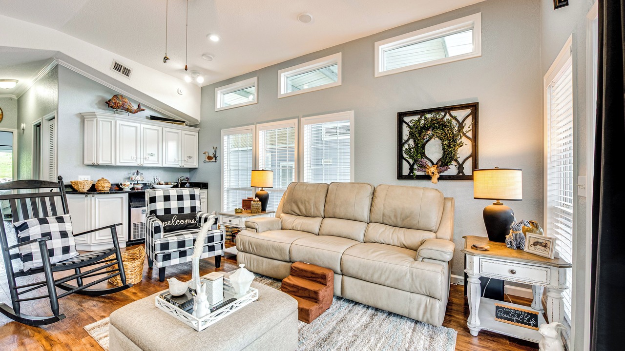 Photo of Livingroom in Bainbridge