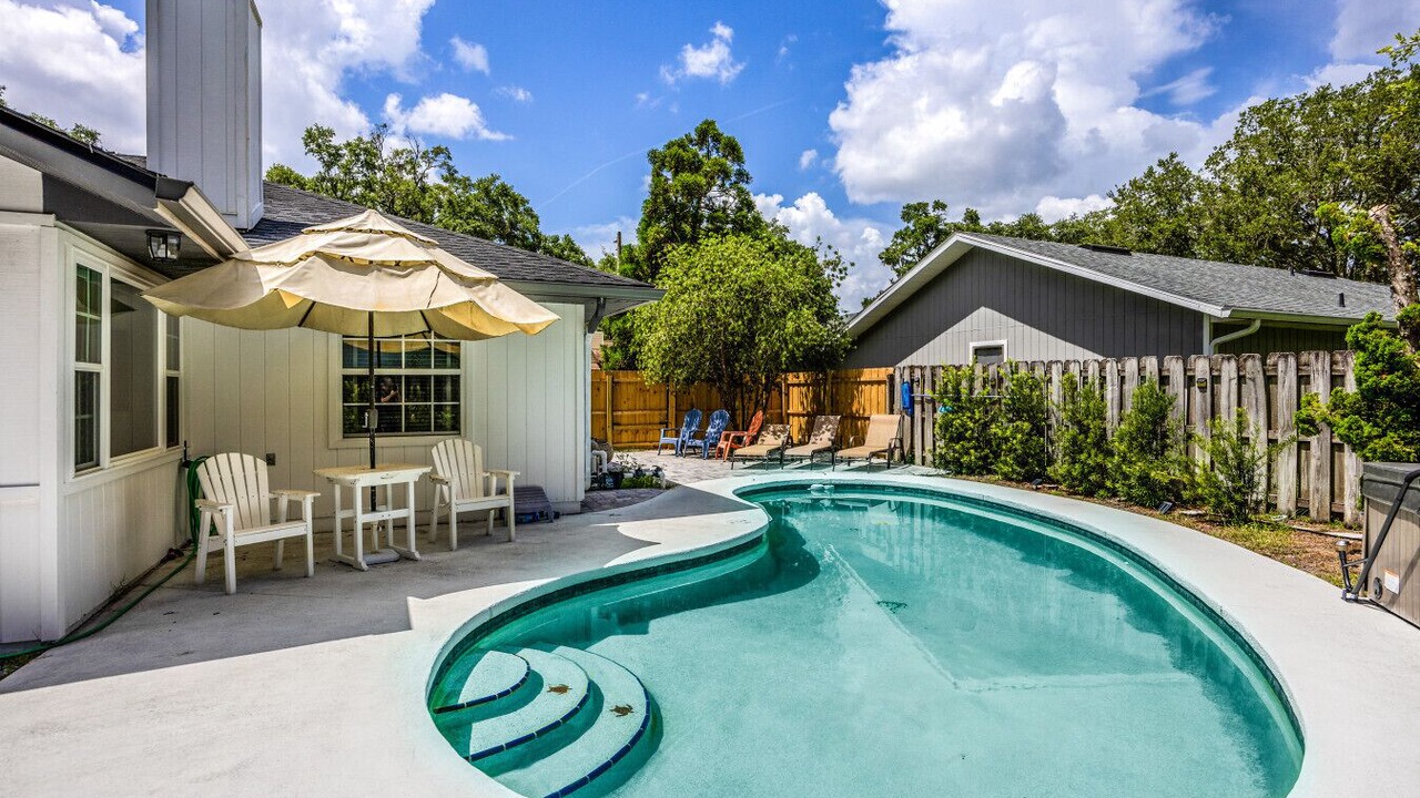 Photo of Outdoor in Gainesville