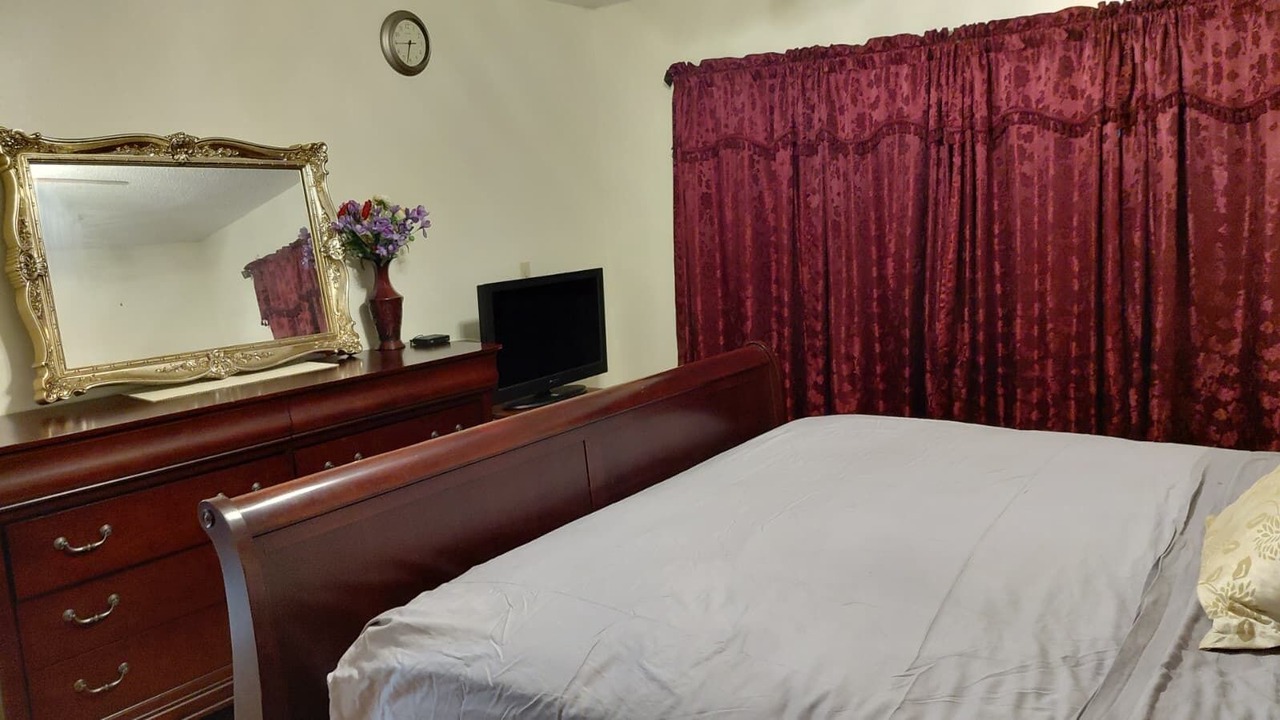 Photo of Bedroom in Poinciana