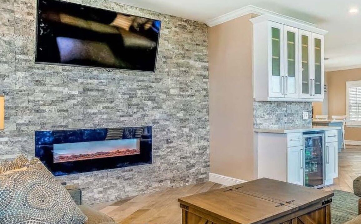 Photo of Livingroom in Marathon