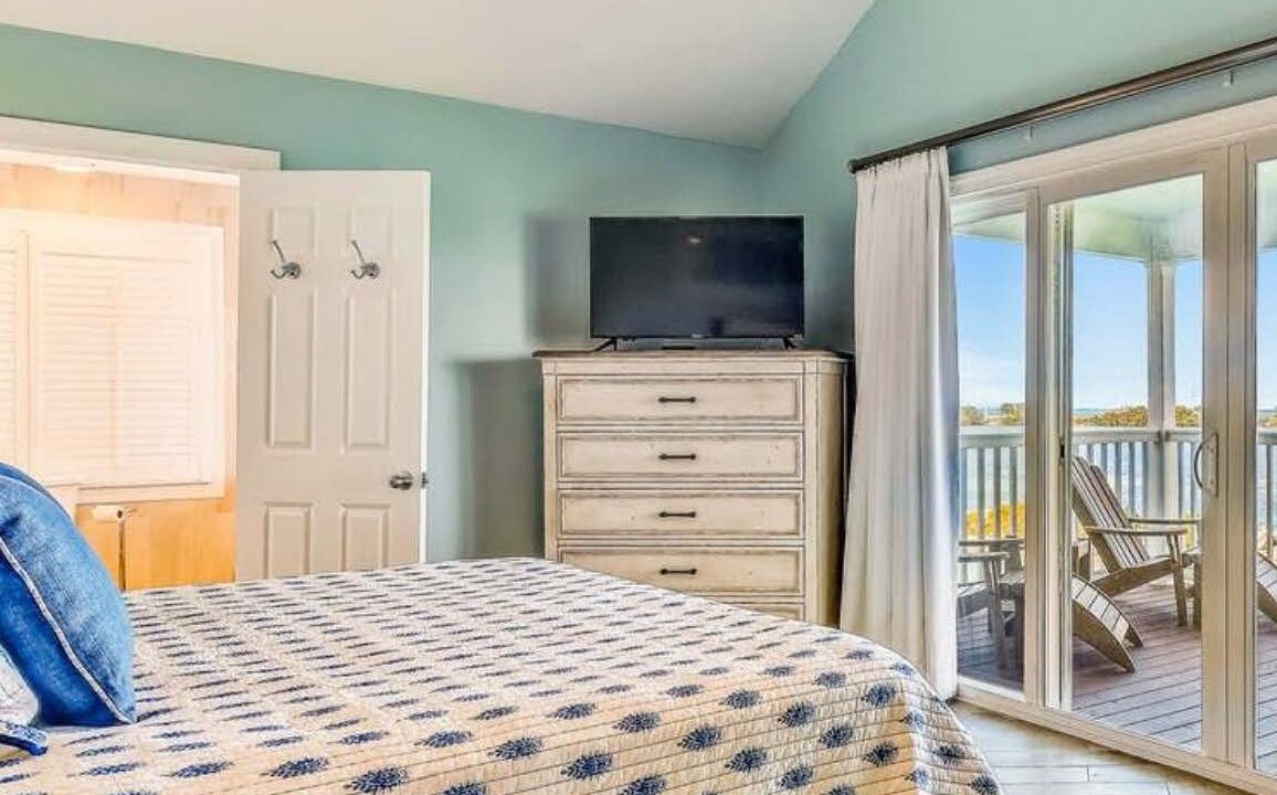 Photo of Bedroom in Marathon