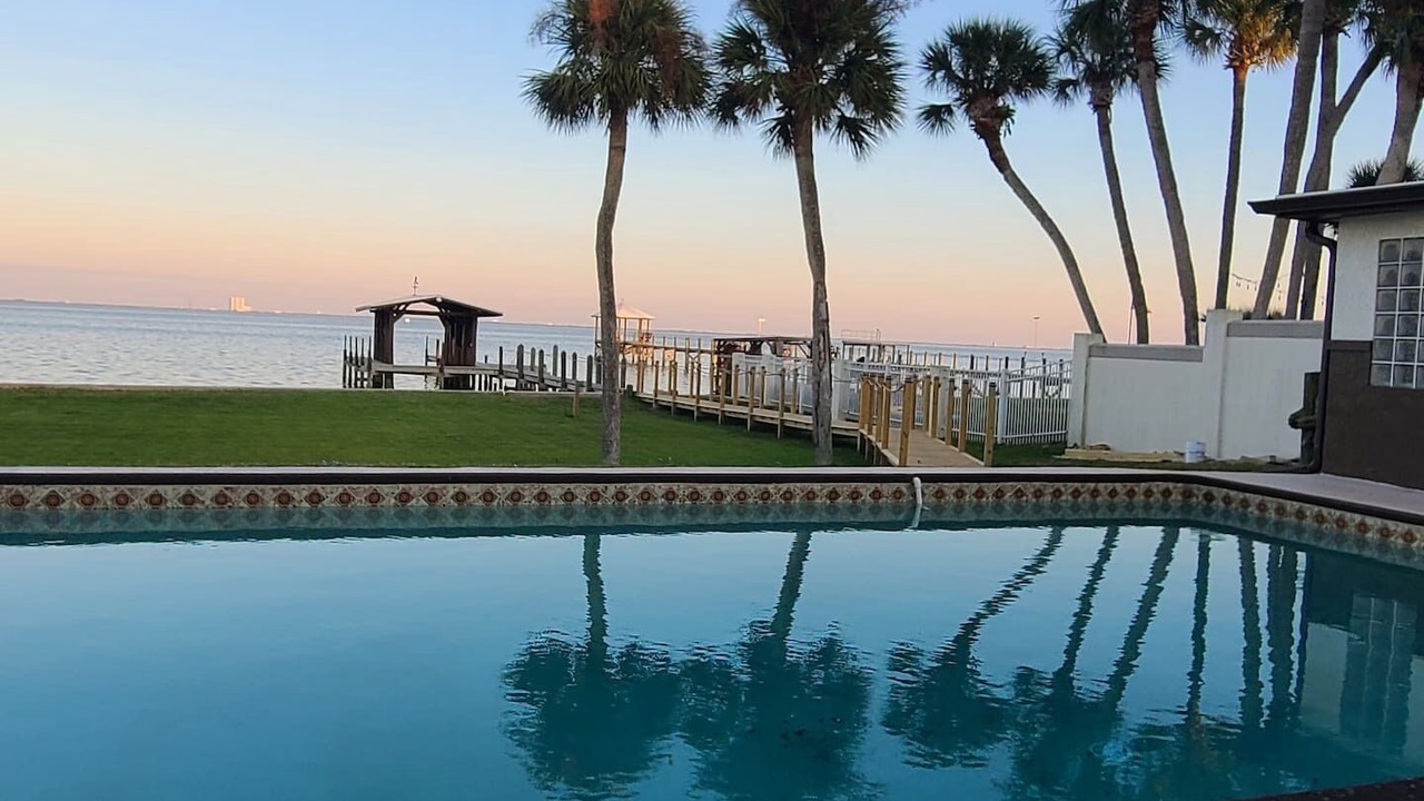 Photo of Outdoor in Indian River Residence