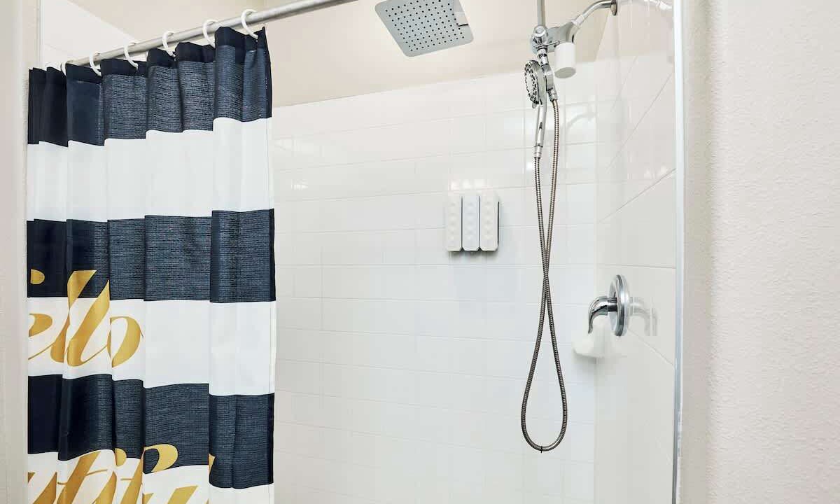 Photo of Bathroom in Balm