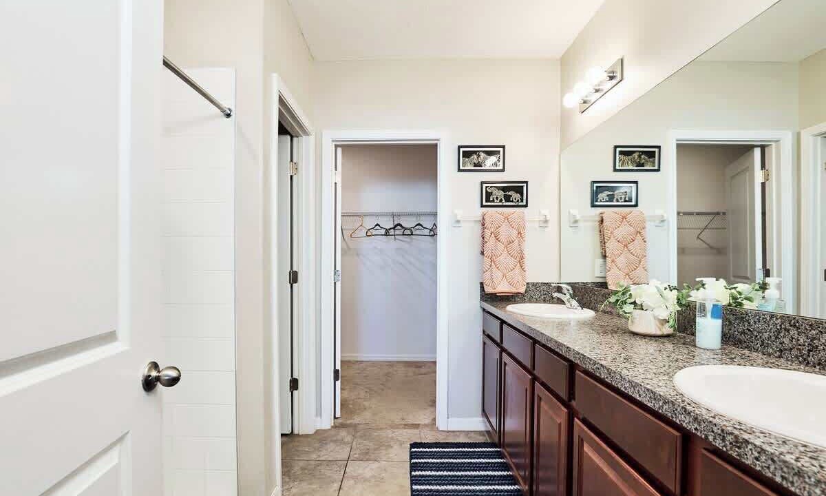 Photo of Bathroom in Balm
