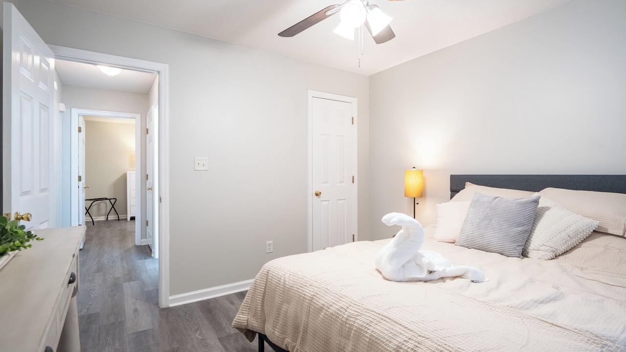 Photo of Bedroom in Valdosta