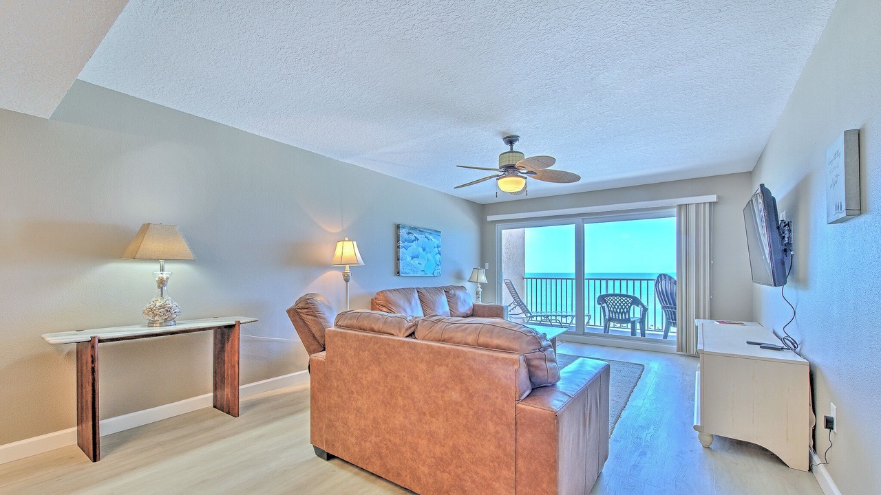 Photo of Livingroom in North Redington Beach