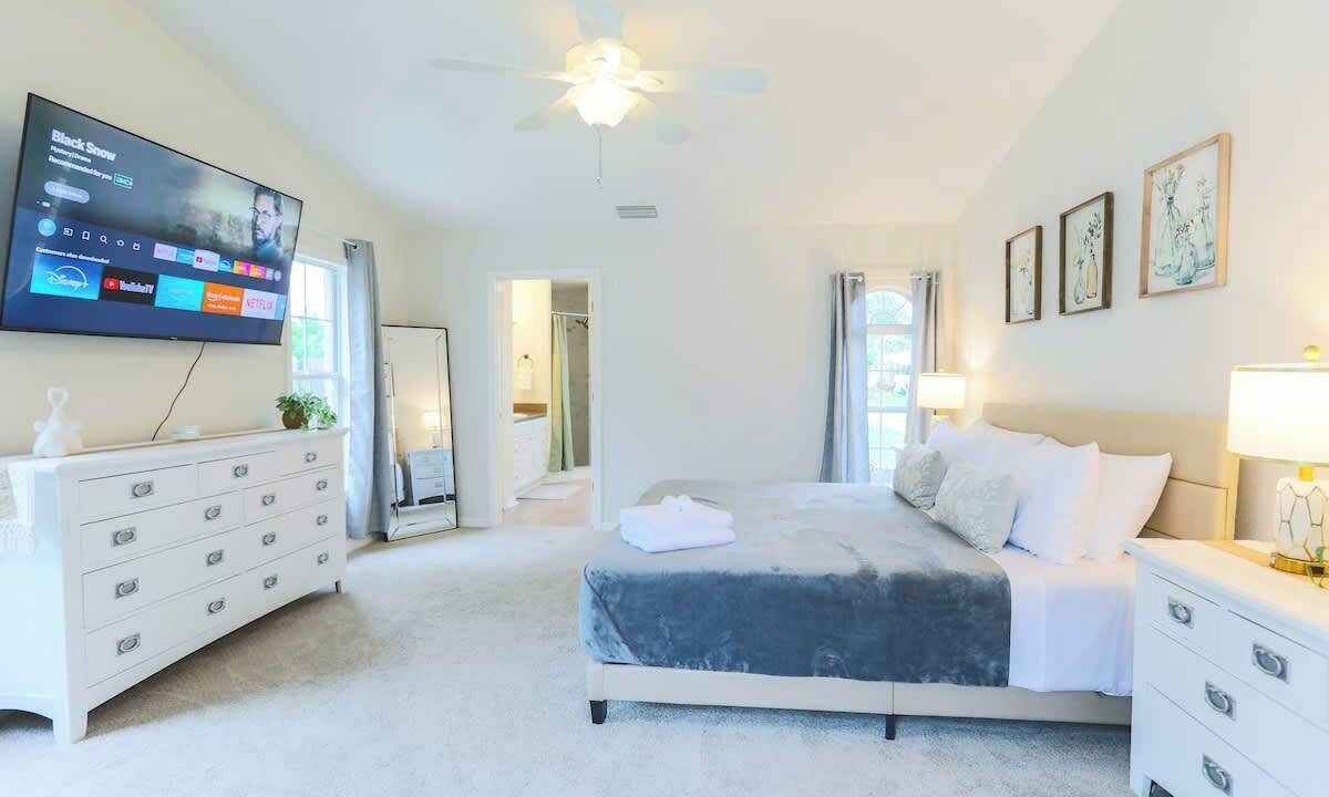 Photo of Bathroom in Palm Harbor