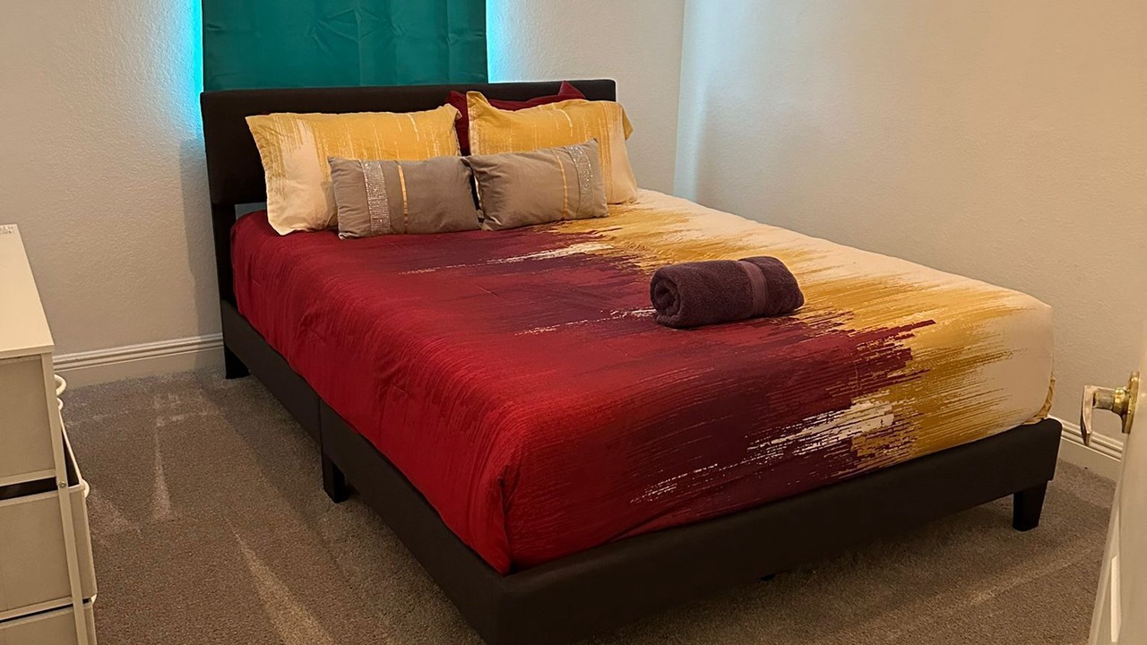 Photo of Bedroom in Miramar