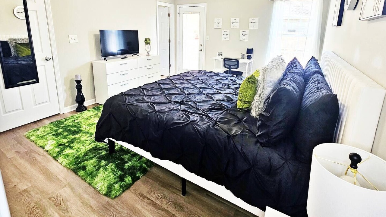 Photo of Bedroom in Houston County