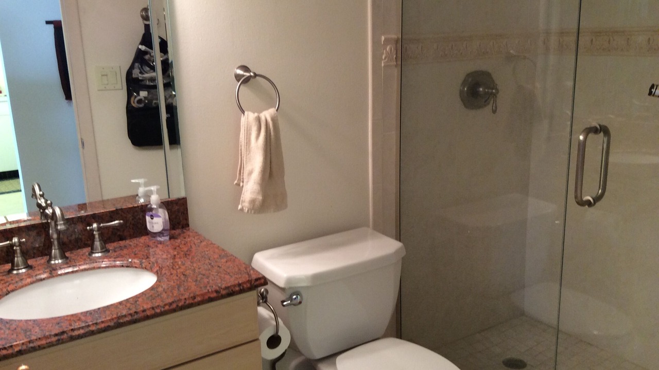 Photo of Bathroom in Sand Key